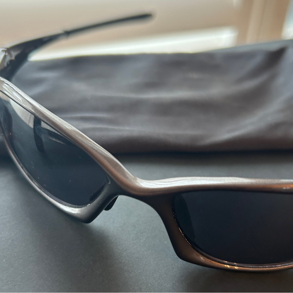 Oakley Hatchet Carbon Frame w/ Polarized Black lense - Vintage - PreOwned - Picture 5 of 15